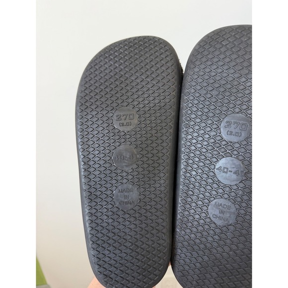 Women's Jack-O'-Lantern Halloween Slippers – Black & Orange – Size 40–41 – NWOT - Picture 4 of 4